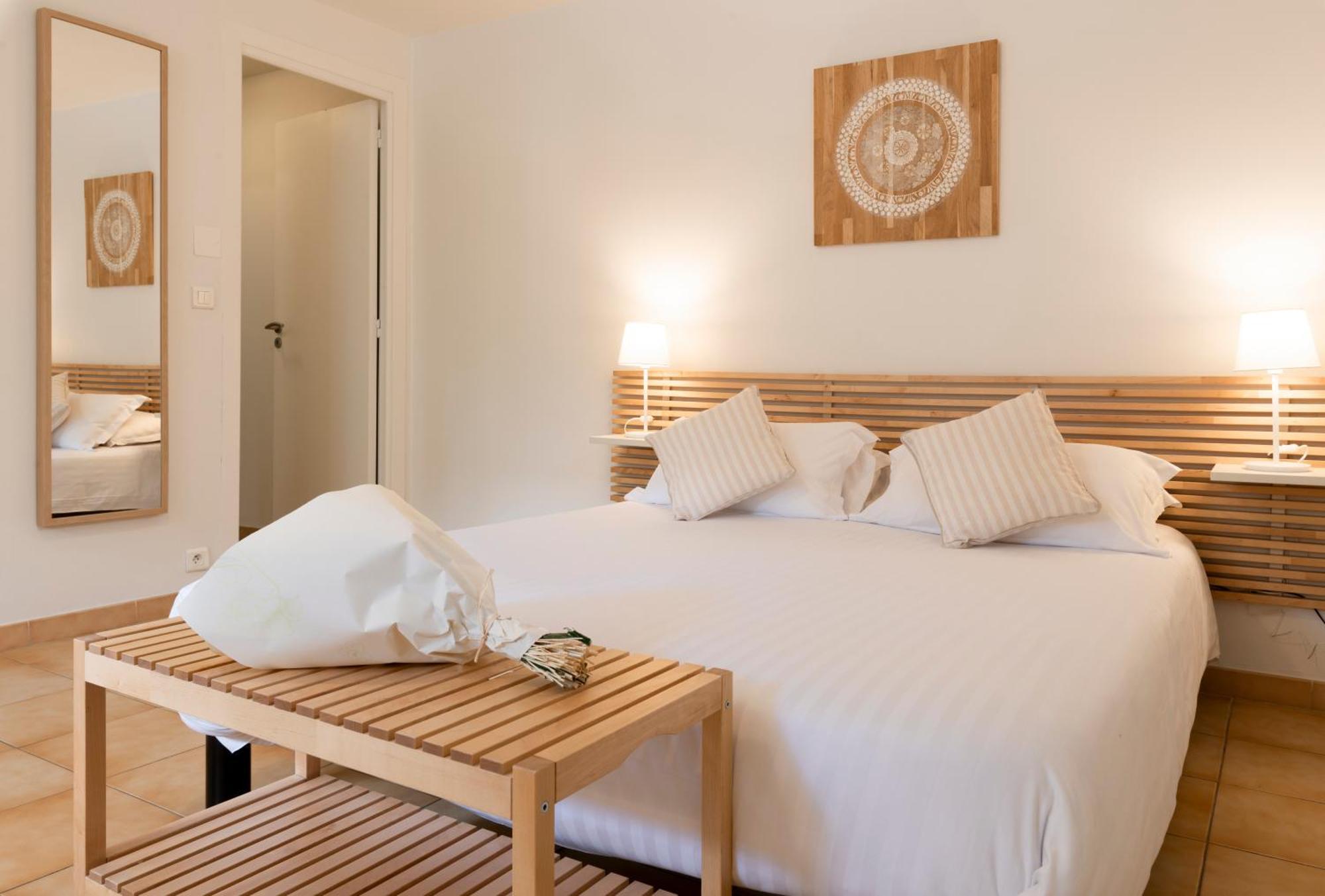 Hotel & Studios Astor Антіб Номер фото