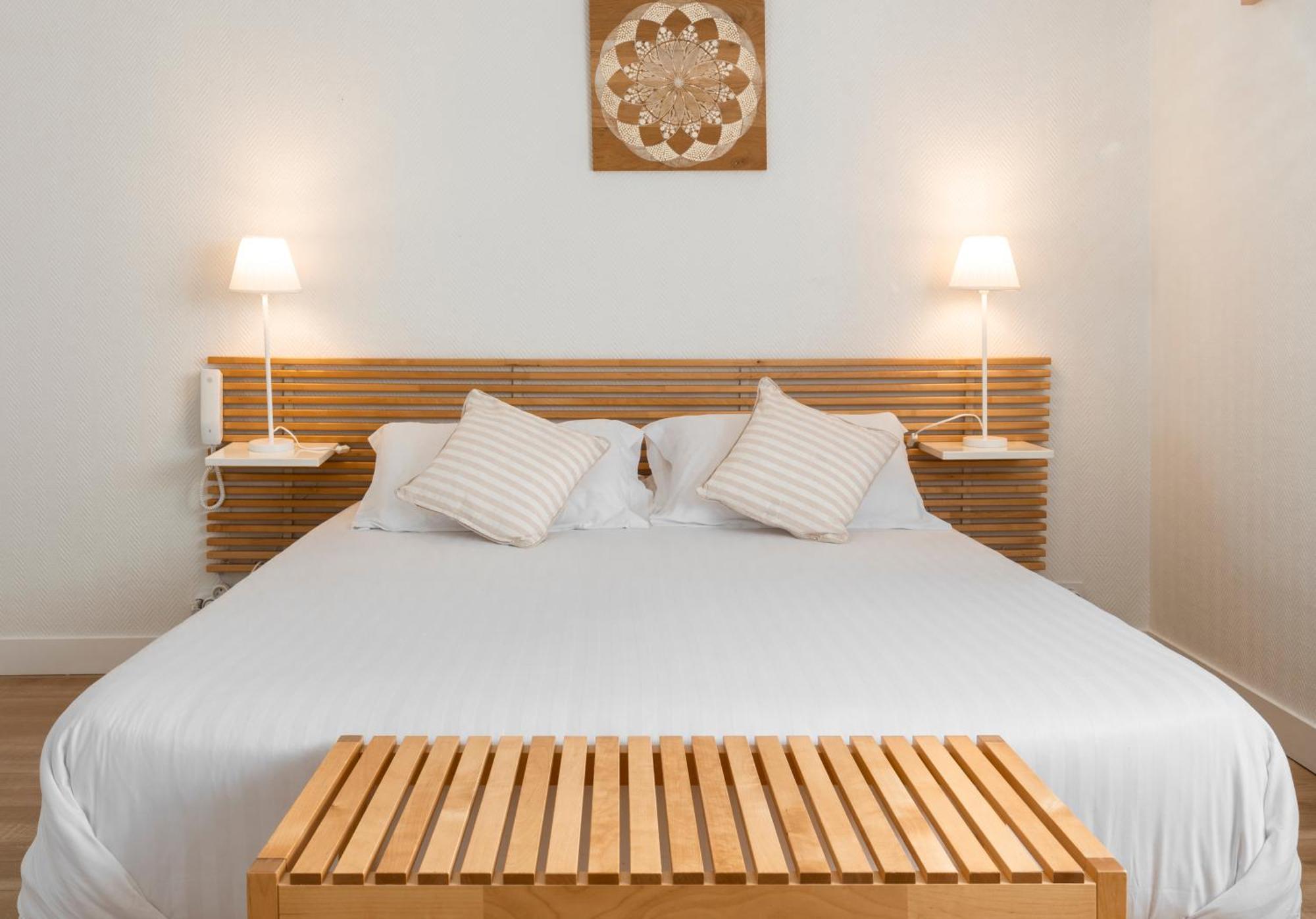 Hotel & Studios Astor Антіб Екстер'єр фото