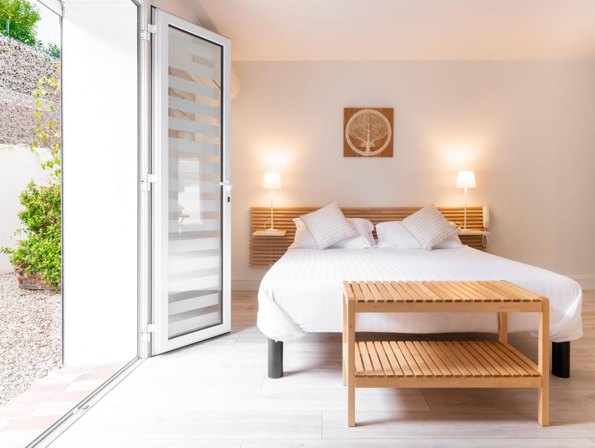 Hotel & Studios Astor Антіб Екстер'єр фото